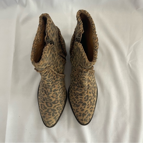 🪩👢🦄EUC MATISSE LEOPARD‎ FRINGE BOOTS- SIZE 9.5 - Picture 3 of 9